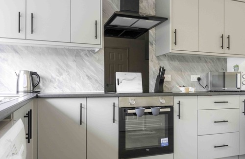 Livingston House | Snug Modern Home in Livingston