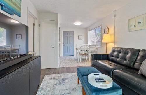 Market District Apartment | Snug Spot 70 - Close to Downtown & Autzen studio