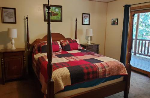 Newport Bed & Breakfast | Snyder's Knob