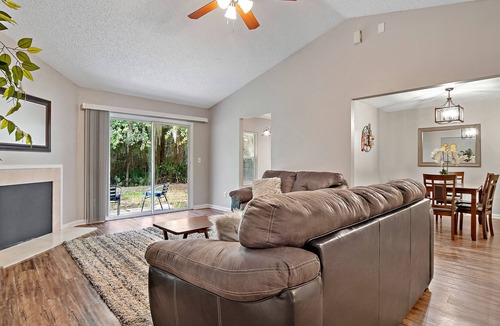 Cedar Hills House | (SO) Argyle Beauty