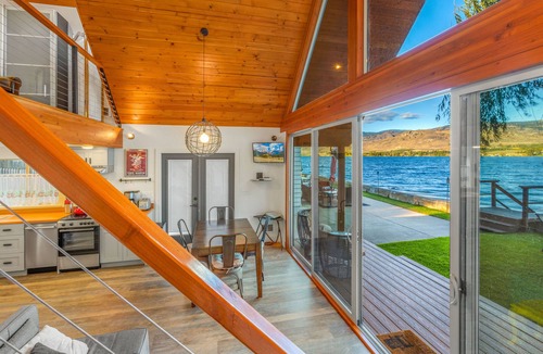 Oroville House | So close to the water!