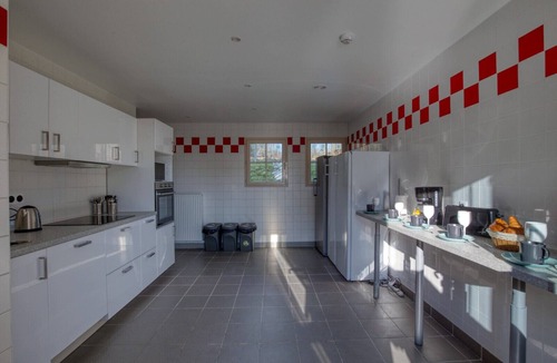 La Chapelle-Saint-Fray Villa | So Villa Chateaubert (72) - Heated pool - Basketball - 2h Paris - 30p.
