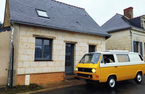 Sermaise House | So Vintage - Seventies home decor