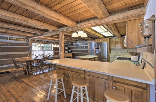 White Lake Cabin | Soak, Relax & Explore! Walk to Wolf River