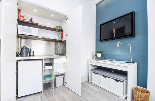 Hove Apartment | SoBo Studio 1 | by Brighton Holiday Lets