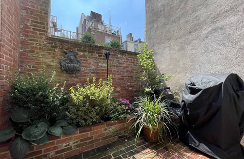 Queen Village House | Society Hill, Historical Home, 3BD/2.5BA