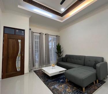 Kampung Telaga Mengkudu House | Sofea's Homestay