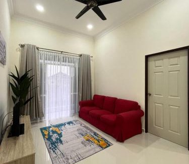 Kampung Telaga Mengkudu House | Sofea's Homestay