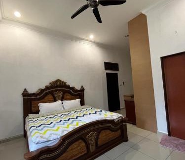 Dusun Tua Villa | Sofia Adila Homestay