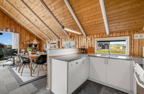 Trans House | "Sofie" - 150m from the sea by Interhome