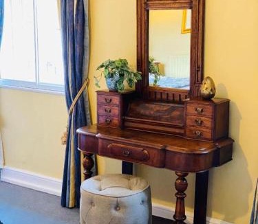 Market Bosworth Bed & Breakfast | Softleys