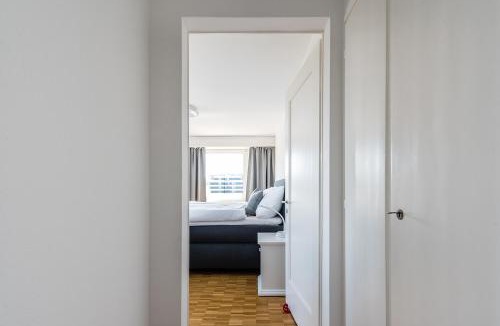 Kreuzlingen Apartment | SOHO 8 !Lake-Mountain View & Free Parking!