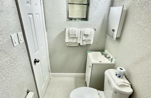 Waldo Hotel | Soho Inn