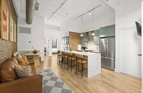 Hoboken House | SOHO NYC - vibes Loft ceilings mins to NYC