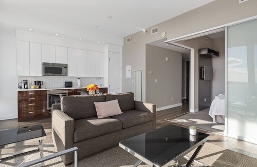 Centretown Apartment | SOHO Residences Lisgar