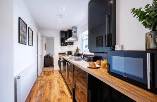 Soho Apartment | Soho Studio, 1 Bed, 2 Beds Apt central location