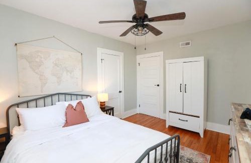 Ghent Apartment | Sojourn at Colley Manor Unit 3 Sleeps 4