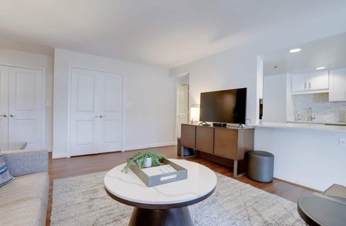 Ballston Apartment | Sojourn | Randolph Towers