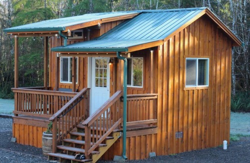 Forks Cabin | Sol Duc Den-West, A tiny cabin with big adventures