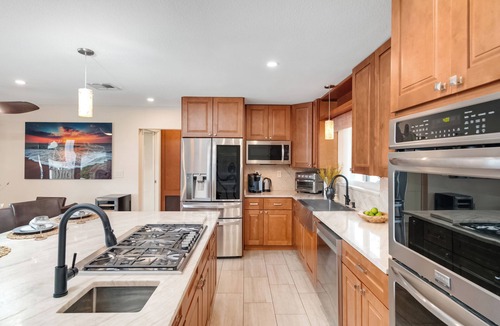 Pompano Isles House | SOL HAUS Waterfront + Heated Saltwater Pool/Spa