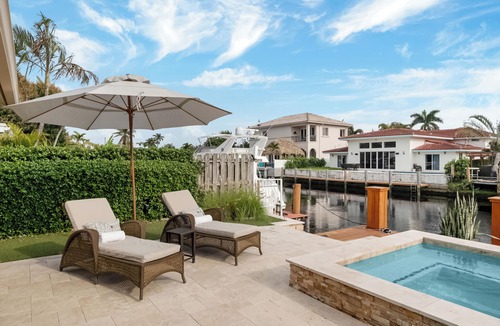 Pompano Isles House | SOL HAUS Waterfront + Heated Saltwater Pool/Spa