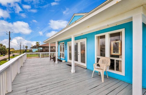 Bermuda Beach House | Sol Mate