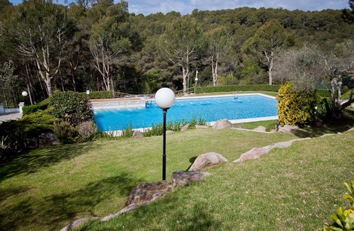 Tamariu Apartment | SOL PINS II - MORENO - apartment with shared swimming pool-Tamariu-Costa Brava