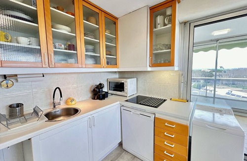 La Petite Motte Apartment | Sol-y-Days Fleurie 2, beautiful appartement with Pool and parking