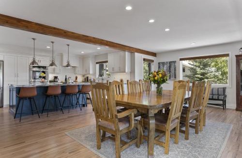 Deer Valley House | Solamere Drive Home at Deer Valley Resort - 6 Bedroom Home with Hot Tub #3220