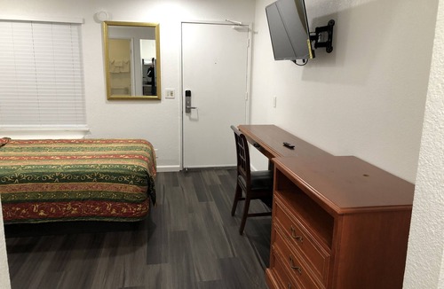 Vallejo Hotel | Solano Inn