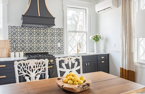 Inman Park Apartment | Solar Flair