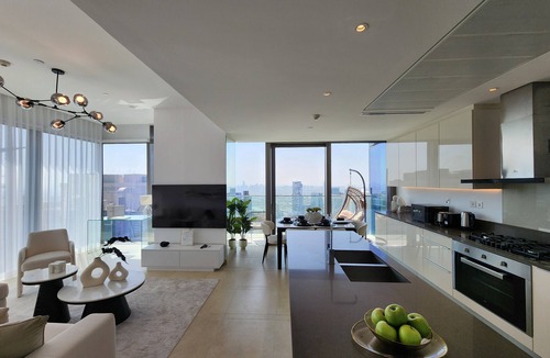 Dubai Apartment | SOLARTE LUXE Penthouse - Marina Gate - 53rd Floor - Top Pools & High Marina View