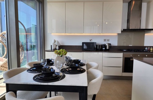 Dubai Apartment | SOLARTE LUXE Penthouse - Marina Gate - 53rd Floor - Top Pools & High Marina View