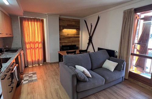 Incles Apartment | Soldeu Alpine Retreat · Grandvalira