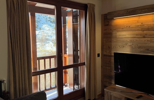 Incles Apartment | Soldeu Alpine Retreat · Grandvalira