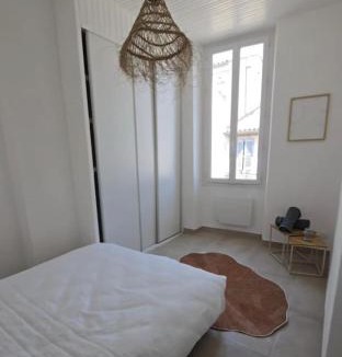 16th Arrondissement Apartment | Soleiàlestaque