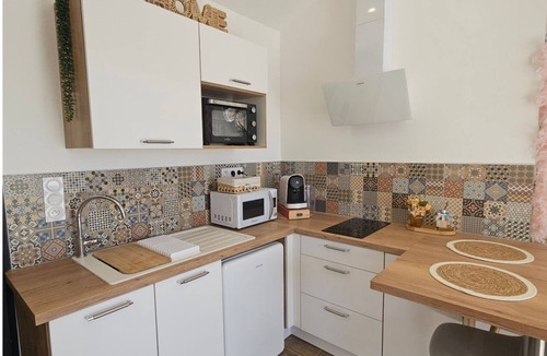 Villemoustaussou House | SOLEIL–4 Luxury Cottage Douce Harmonie & Spa Massages just 5min from Carcassonne