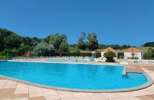 Bourgenay Apartment | Soleillade Studio cabine avec terrasse 2 adultes 1 enfant