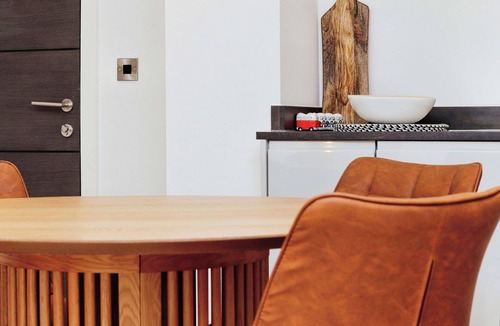 Barnt Green Apartment | Solihull Modern Living - 1 Bed Apartment