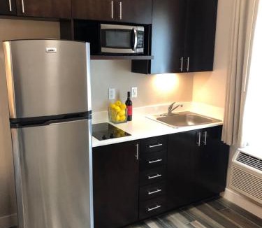 Mission Hills Hotel | Solis Place in Old Town