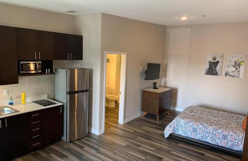 Mission Hills Hotel | Solis Place in Old Town