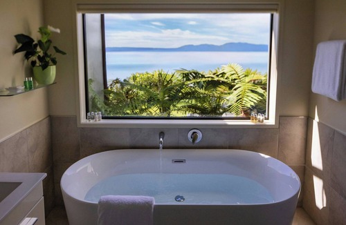 Lake Tarawera Cabin | Solitaire Lodge