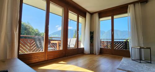 Ruetli Apartment | SoloHike MountainView