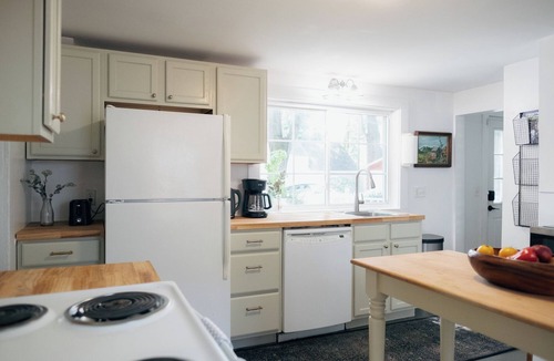 Pittsfield House | Solomon Ely Homestead - Charming Pittsfield Stay
