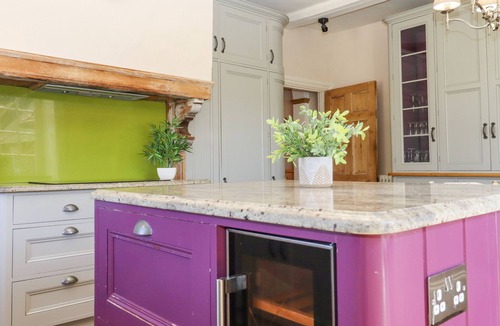 Martin Cottage | Solton Manor