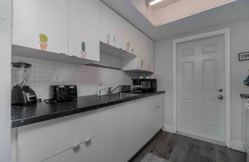 North Miami House | SOLYMAR II MIAMI BEACH HOUSE