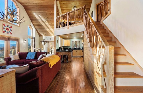 Murphy House | Some Place Else Cottage