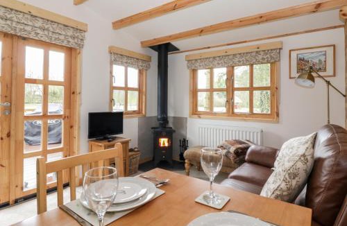 Diss House | Someplace Else