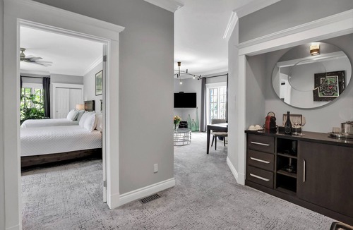 Old Town Historic District Bed & Breakfast | Somerset Bed and Breakfast