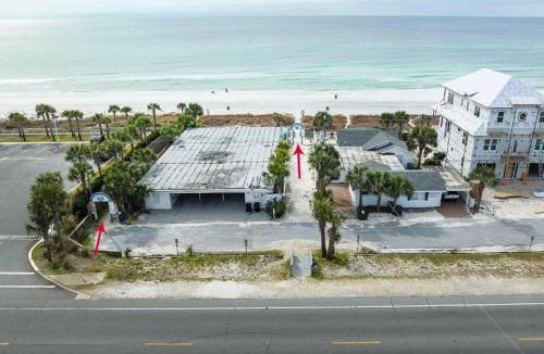 Bahama Beach House | Somerset